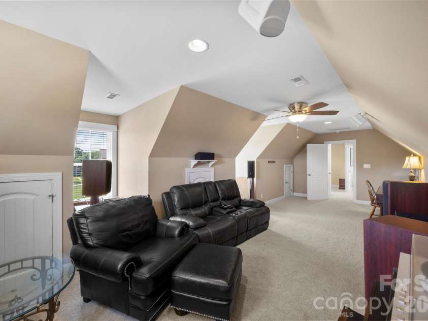 816 Springs Road, Dallas, NC 28034.  MLS# CAR4391040, YatesRealty ID 28979. 
