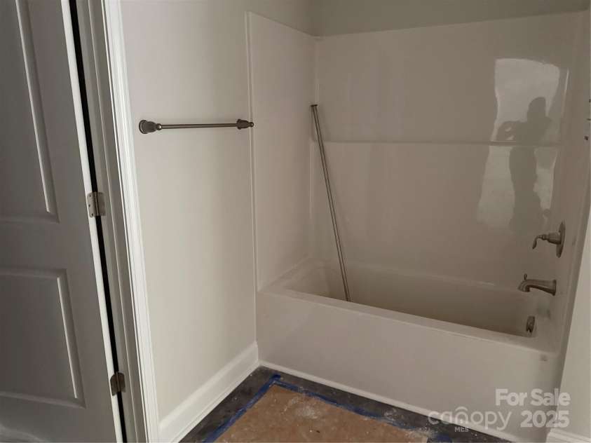 2924 Noritake Trail, Albemarle, NC 28001.  MLS# CAR4259320, YatesRealty ID 2898. Basement Shower/Tub Combo