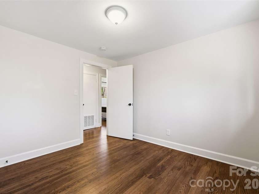 718 2nd Avenue, Conover, NC 28613.  MLS# CAR4335463, YatesRealty ID 2898. 