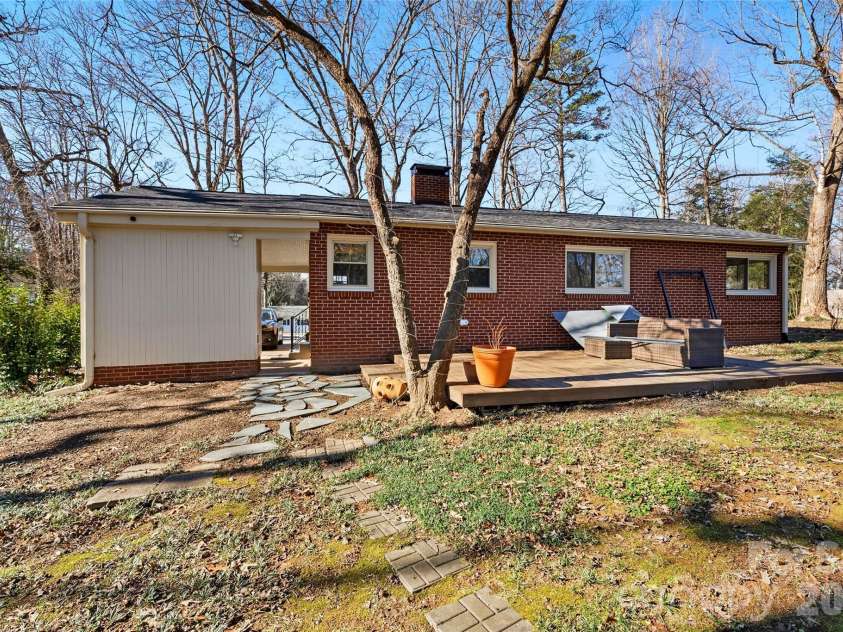 718 2nd Avenue, Conover, NC 28613.  MLS# CAR4335463, YatesRealty ID 2898. 