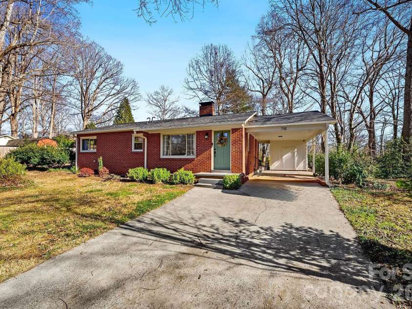 718 2nd Avenue, Conover, NC 28613.  MLS# CAR4335463, YatesRealty ID 2898. 