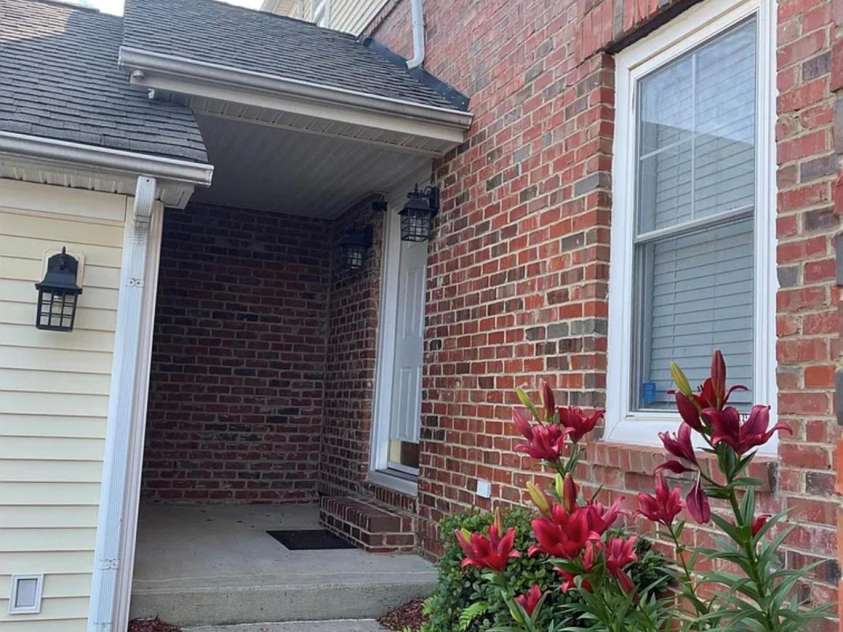 6918 Misty Pine Lane, Charlotte, NC 28217.  MLS# CAR4390936, YatesRealty ID 28980. 