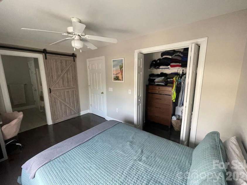 6918 Misty Pine Lane, Charlotte, NC 28217.  MLS# CAR4390936, YatesRealty ID 28980. 