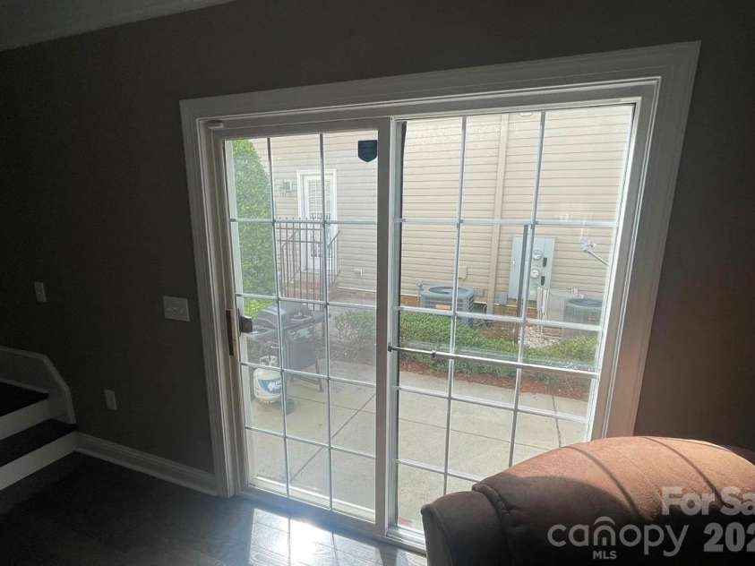 6918 Misty Pine Lane, Charlotte, NC 28217.  MLS# CAR4390936, YatesRealty ID 28980. 