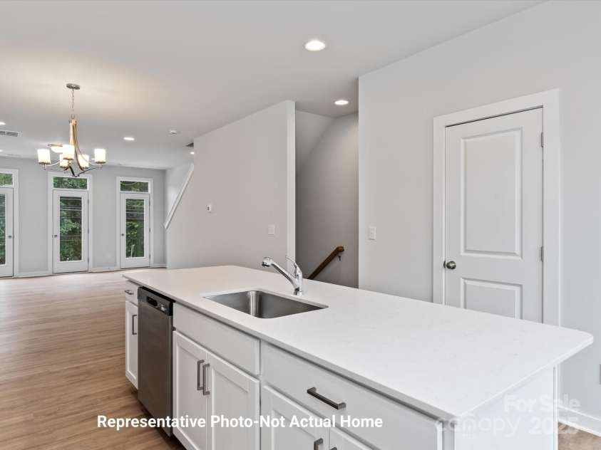 9927 Annsborough Square, Huntersville, NC 28078.  MLS# CAR4284657, YatesRealty ID 28981. Kitchen Island-Berkshire Plan