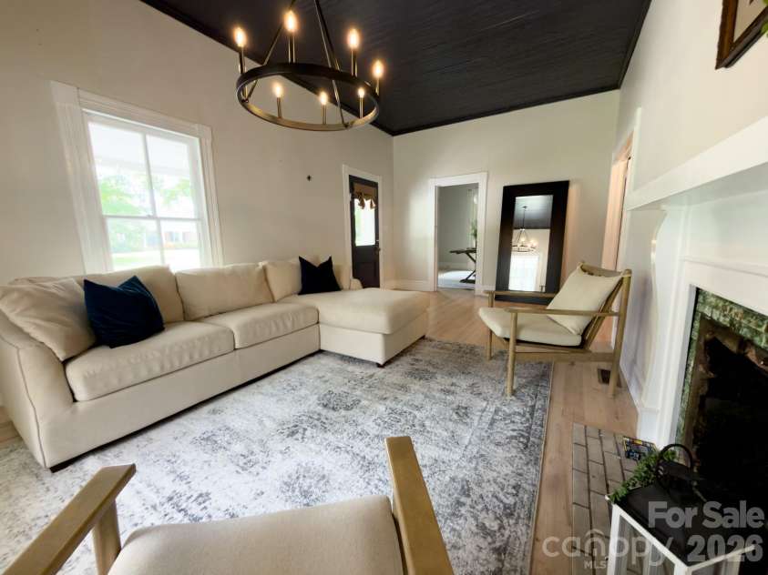 825 Montgomery Avenue, Albemarle, NC 28001.  MLS# CAR4418993, YatesRealty ID 28983. 
