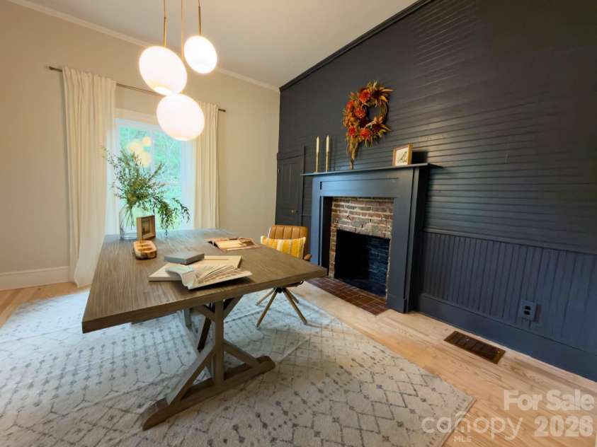 825 Montgomery Avenue, Albemarle, NC 28001.  MLS# CAR4418993, YatesRealty ID 28983. 