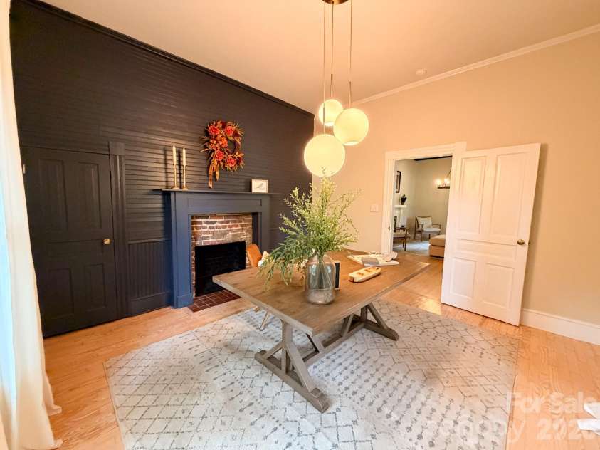 825 Montgomery Avenue, Albemarle, NC 28001.  MLS# CAR4418993, YatesRealty ID 28983. 