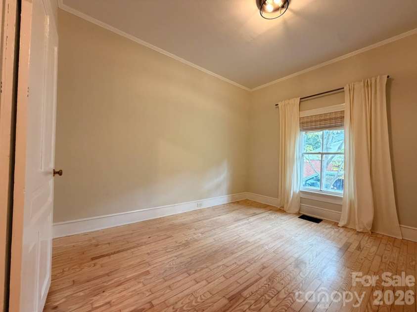825 Montgomery Avenue, Albemarle, NC 28001.  MLS# CAR4418993, YatesRealty ID 28983. 