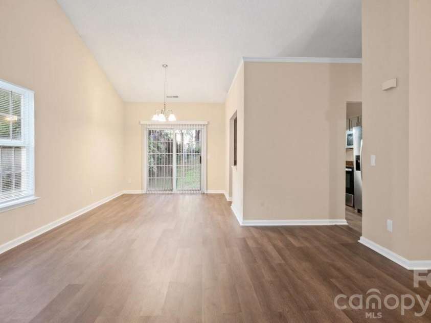 5322 Chinemist Court, Charlotte, NC 28269.  MLS# CAR4391015, YatesRealty ID 28984. 
