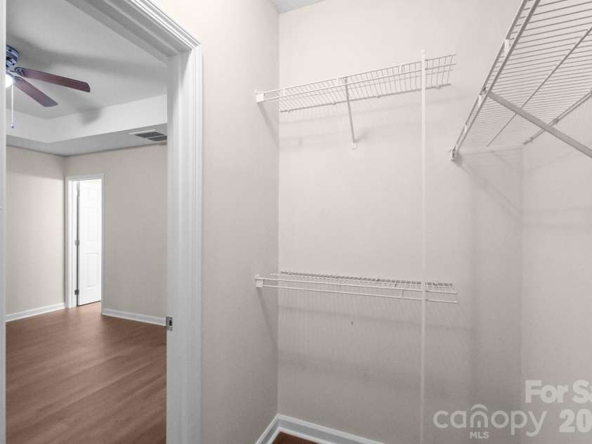 5322 Chinemist Court, Charlotte, NC 28269.  MLS# CAR4391015, YatesRealty ID 28984. 