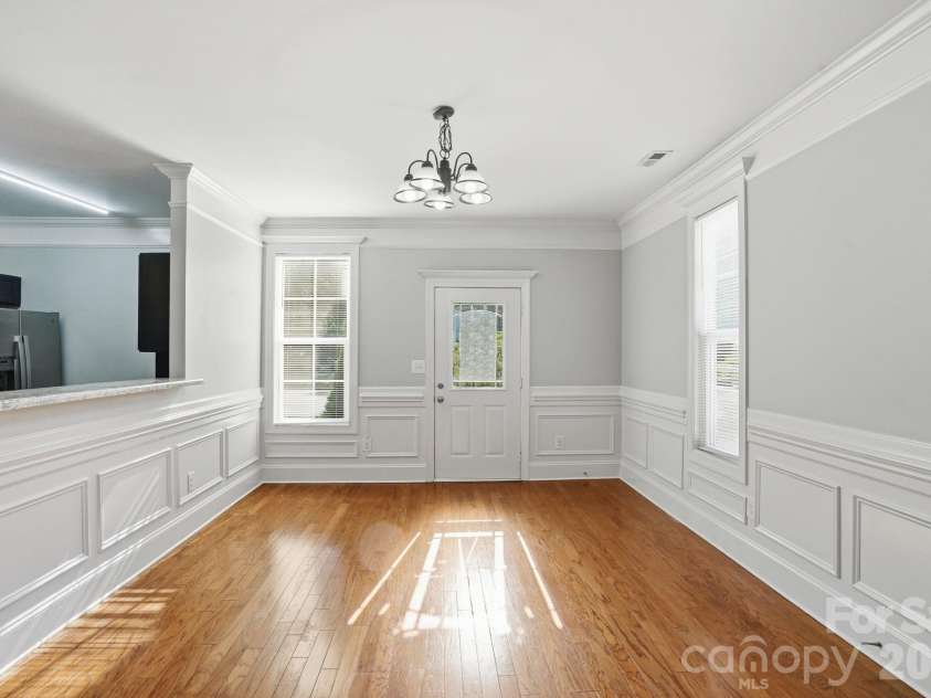 411 Sullivan Street, Gastonia, NC 28052.  MLS# CAR4389625, YatesRealty ID 28985. 