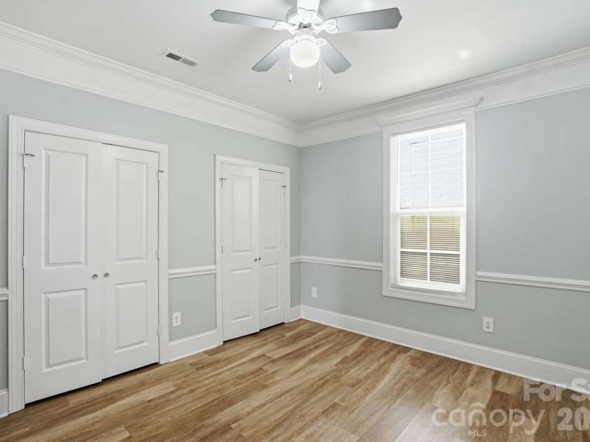 411 Sullivan Street, Gastonia, NC 28052.  MLS# CAR4389625, YatesRealty ID 28985. 