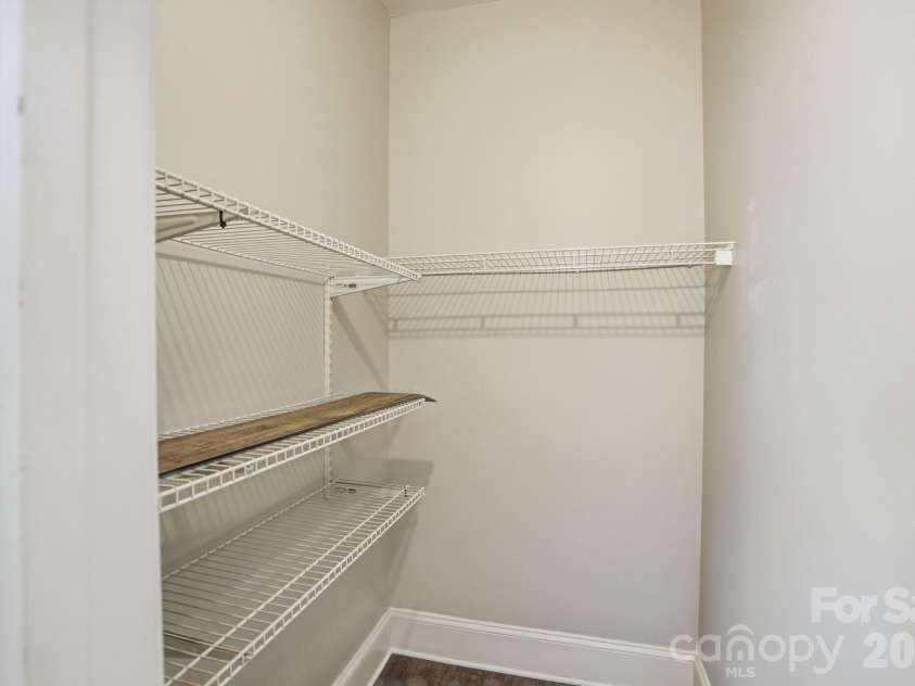 411 Sullivan Street, Gastonia, NC 28052.  MLS# CAR4389625, YatesRealty ID 28985. 