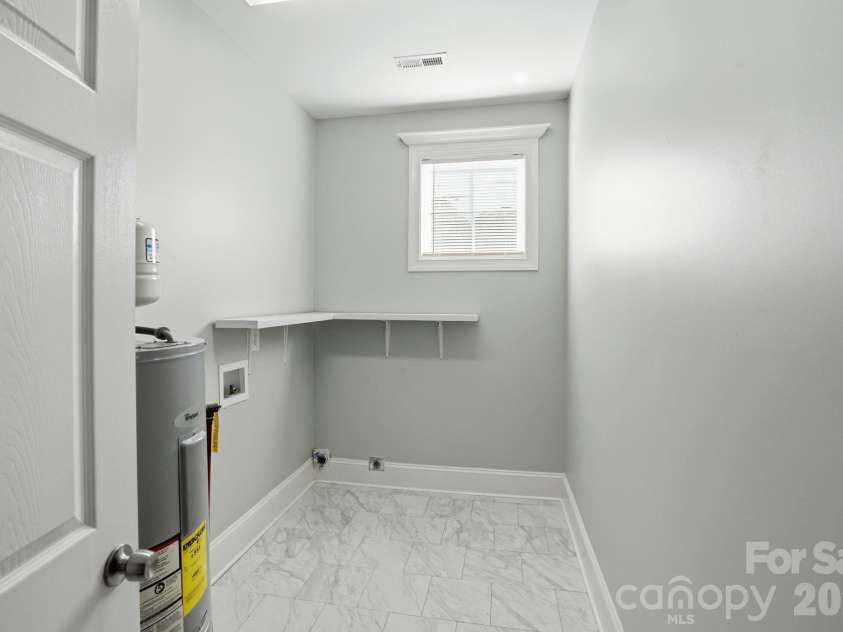 411 Sullivan Street, Gastonia, NC 28052.  MLS# CAR4389625, YatesRealty ID 28985. 