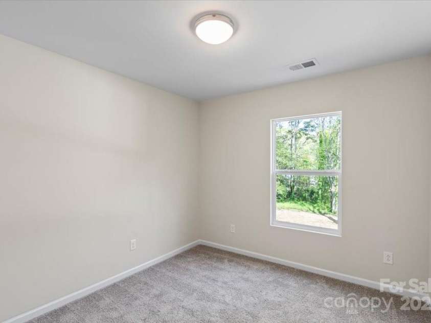 808 Carolyn Avenue, Kannapolis, NC 28083.  MLS# CAR4248601, YatesRealty ID 28987. Second Bedroom