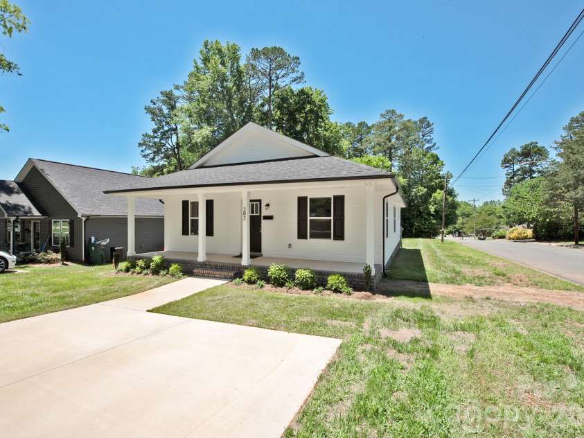 202 Old Rockwell Road, China Grove, NC 20823.  MLS# CAR4391349, YatesRealty ID 28989. 