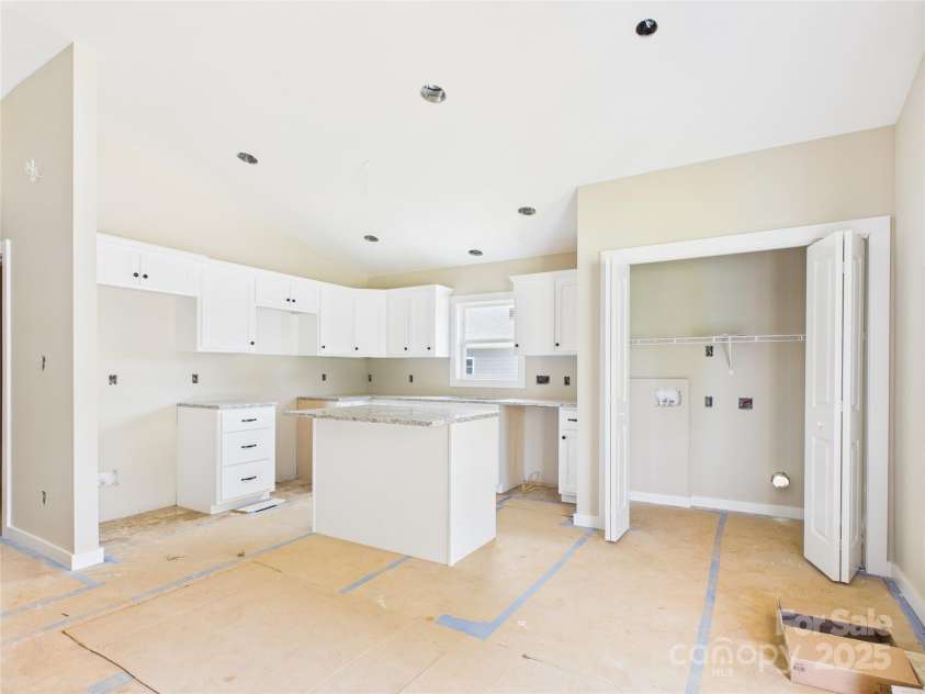 251 Hauss Ridge Road, Valdese, NC 28690.  MLS# CAR4285106, YatesRealty ID 28989. 