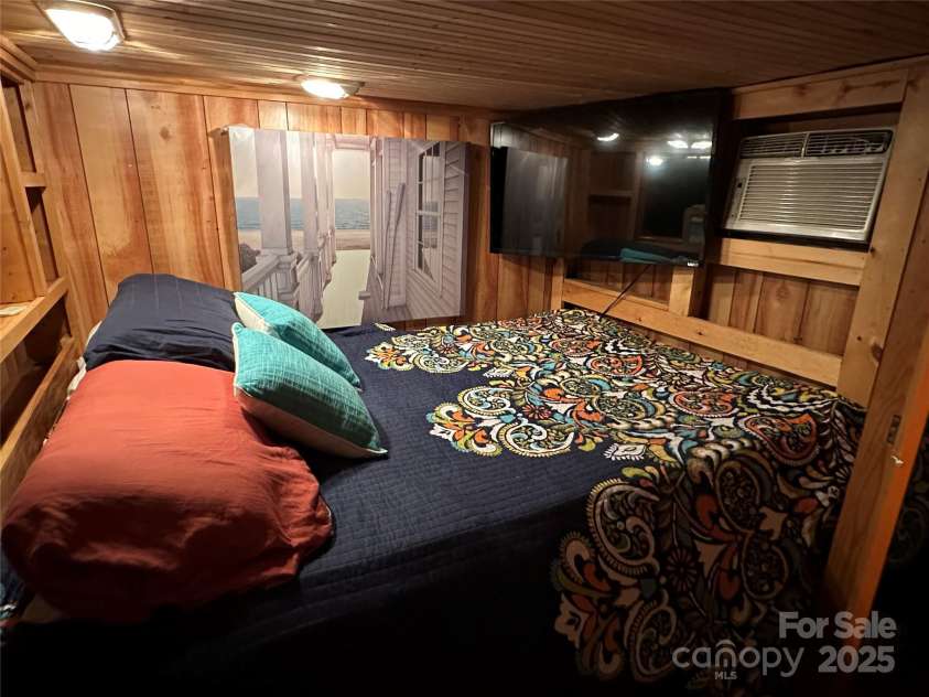 105 Richard Drive, New London, NC 28127.  MLS# CAR4215535, YatesRealty ID 2899. 