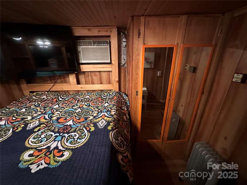 105 Richard Drive, New London, NC 28127.  MLS# CAR4215535, YatesRealty ID 2899. 