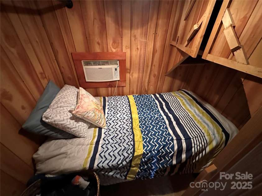 105 Richard Drive, New London, NC 28127.  MLS# CAR4215535, YatesRealty ID 2899. 