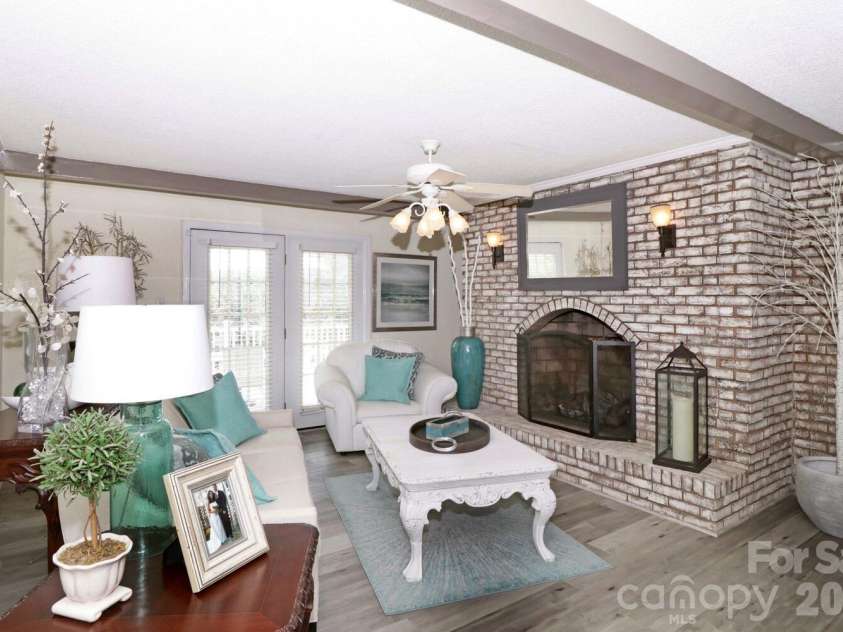4723 Old Mountain Road, Stony Point, NC 28678.  MLS# CAR4386076, YatesRealty ID 28991. 