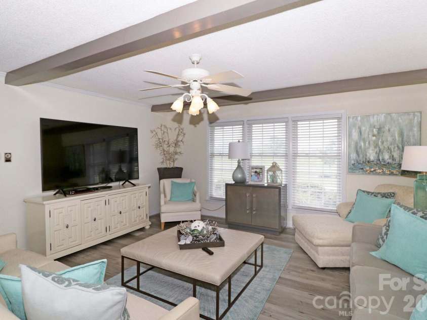 4723 Old Mountain Road, Stony Point, NC 28678.  MLS# CAR4386076, YatesRealty ID 28991. 
