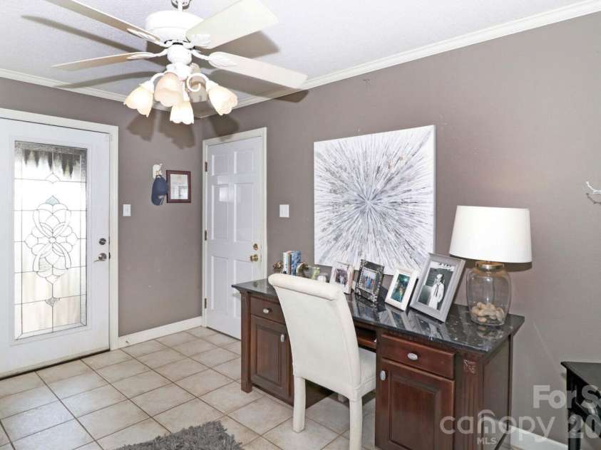 4723 Old Mountain Road, Stony Point, NC 28678.  MLS# CAR4386076, YatesRealty ID 28991. 