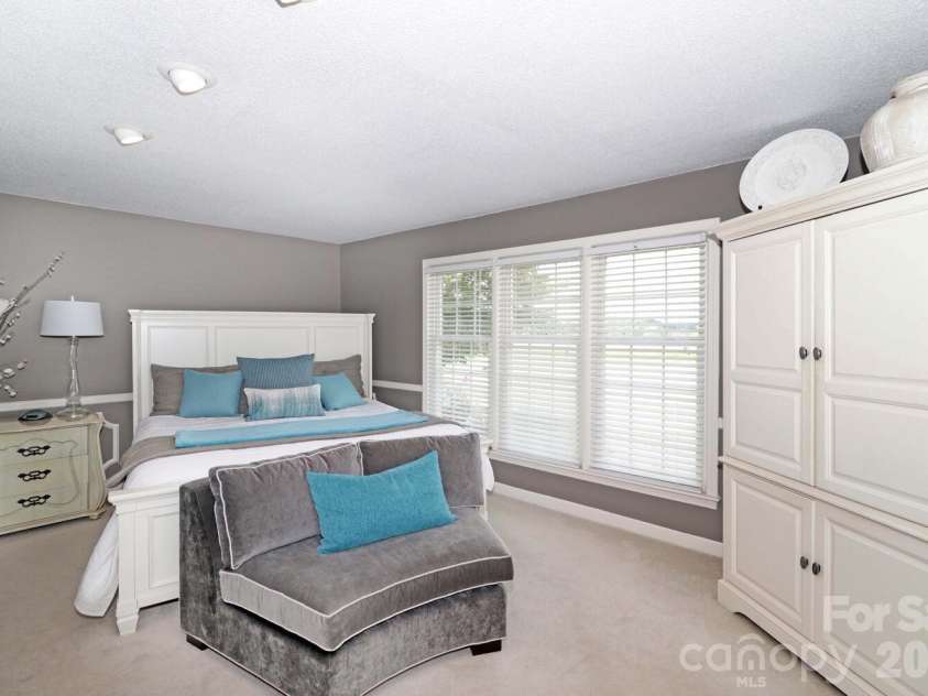 4723 Old Mountain Road, Stony Point, NC 28678.  MLS# CAR4386076, YatesRealty ID 28991. 