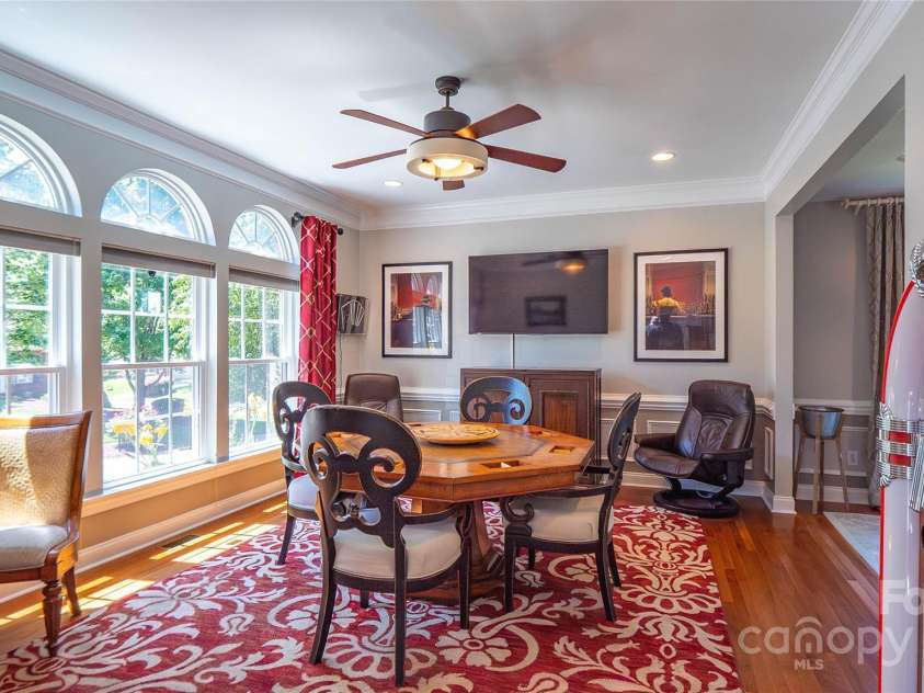 15811 Burlingame Drive, Huntersville, NC 28078.  MLS# CAR4269192, YatesRealty ID 28992. SPACIOUS GAMEROOM