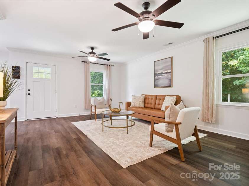 806 Costner Street, Lowell, NC 28098.  MLS# CAR4279281, YatesRealty ID 28993. 