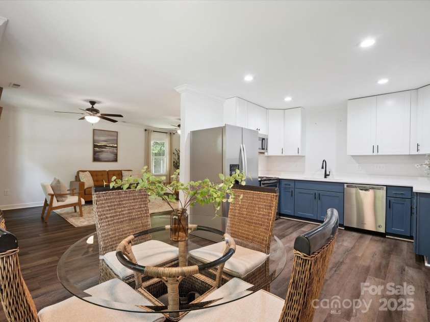 806 Costner Street, Lowell, NC 28098.  MLS# CAR4279281, YatesRealty ID 28993. 