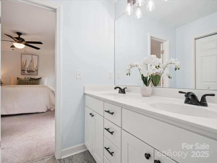 806 Costner Street, Lowell, NC 28098.  MLS# CAR4279281, YatesRealty ID 28993. 