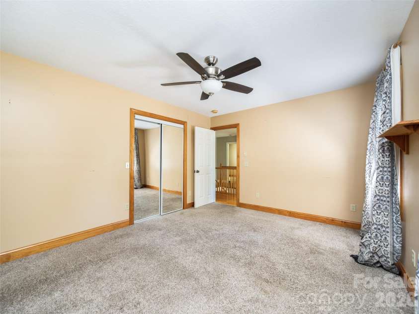 103 Woodburn Drive, Swannanoa, NC 28778.  MLS# CAR4391361, YatesRealty ID 28994. 