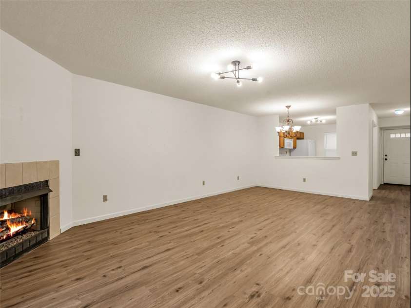 2403 Deermouse Way, Hendersonville, NC 28792.  MLS# CAR4246163, YatesRealty ID 28995. 