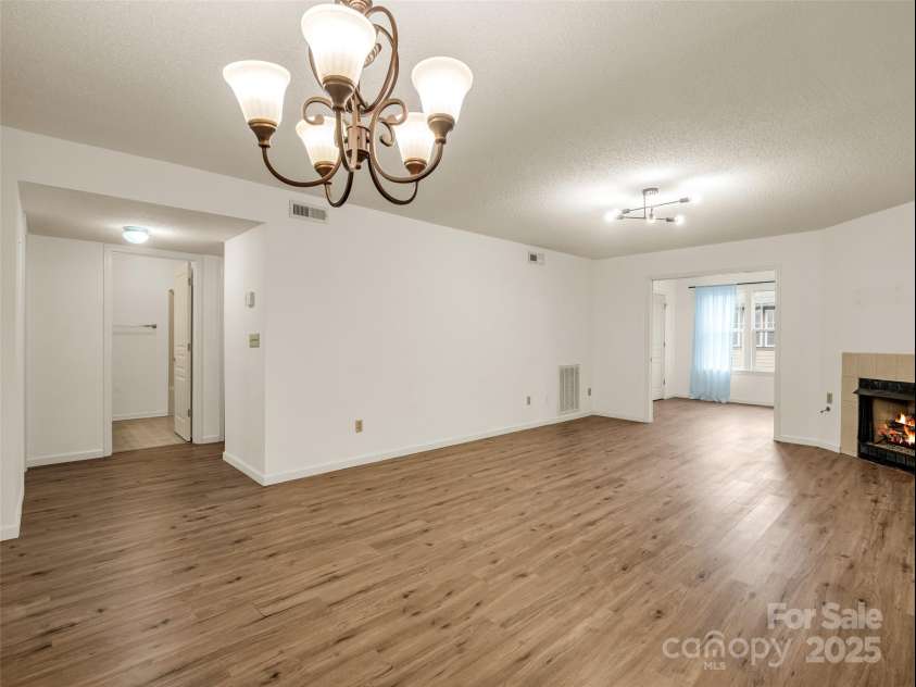 2403 Deermouse Way, Hendersonville, NC 28792.  MLS# CAR4246163, YatesRealty ID 28995. 