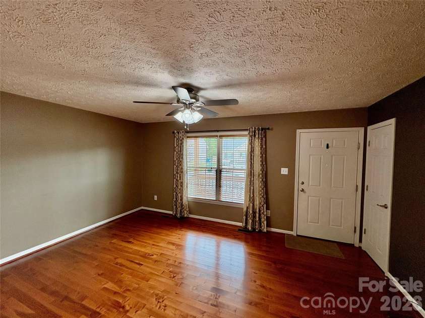 95 Newberry Drive, Fletcher, NC 28732.  MLS# CAR4391054, YatesRealty ID 28996. 