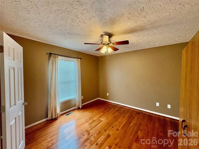 95 Newberry Drive, Fletcher, NC 28732.  MLS# CAR4391054, YatesRealty ID 28996. 