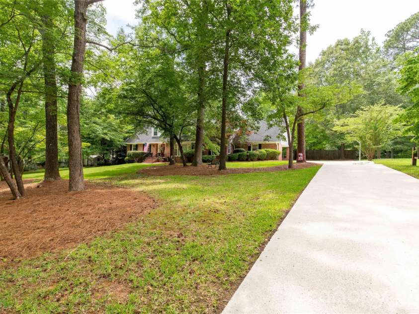 514 Rock Springs Road, Lancaster, SC 29720.  MLS# CAR4389462, YatesRealty ID 28997. 