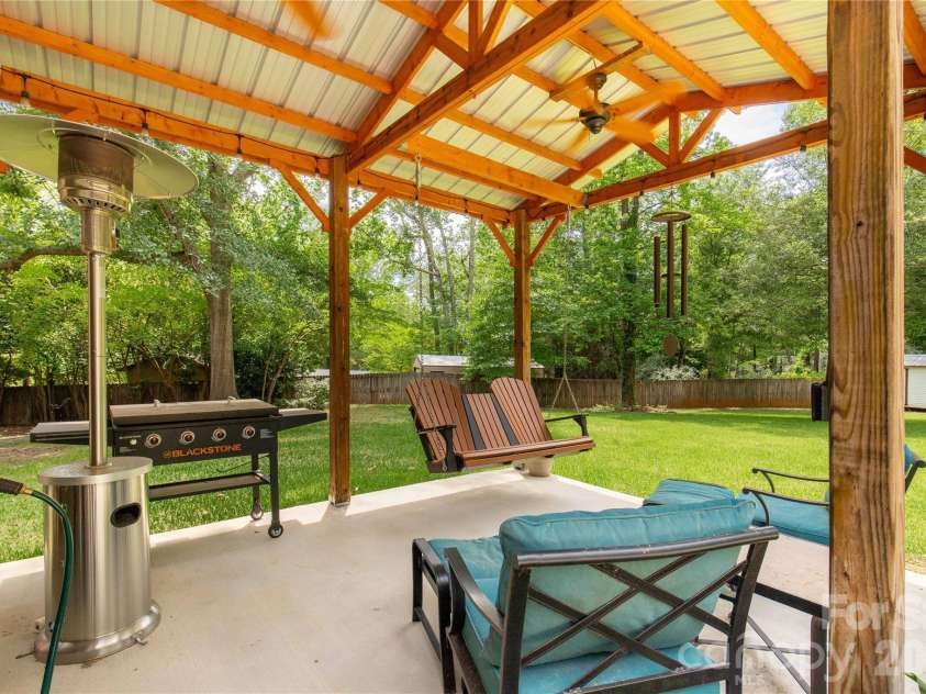 514 Rock Springs Road, Lancaster, SC 29720.  MLS# CAR4389462, YatesRealty ID 28997. 