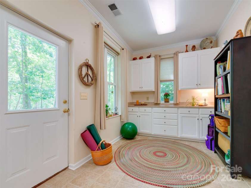 8413 Wellington Lane, Harrisburg, NC 28075.  MLS# CAR4283168, YatesRealty ID 28999. 
