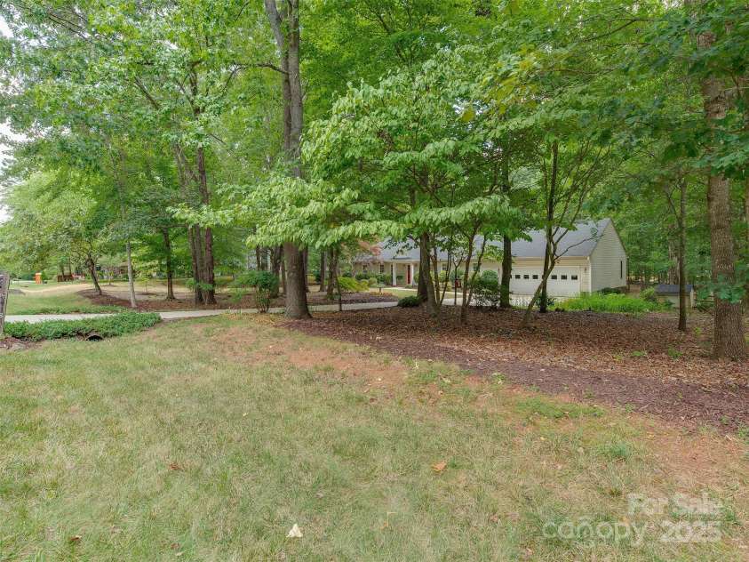 8413 Wellington Lane, Harrisburg, NC 28075.  MLS# CAR4283168, YatesRealty ID 28999. 