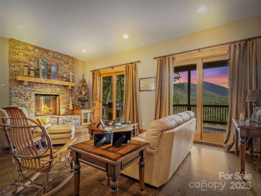 596 Ridge Runner Road, Burnsville, NC 28714.  MLS# CAR4296131, YatesRealty ID 29. 