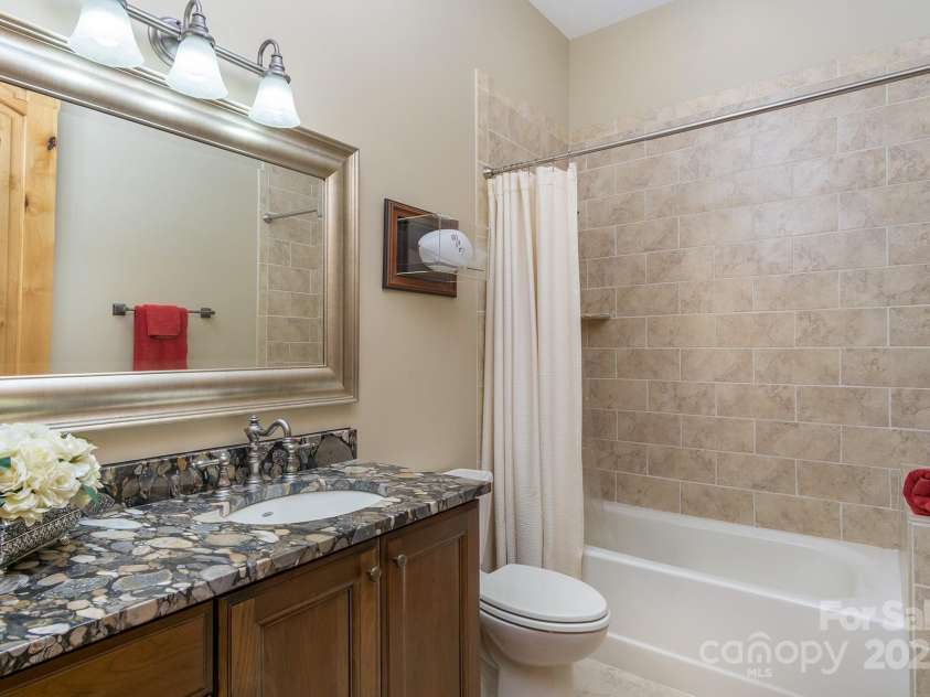 596 Ridge Runner Road, Burnsville, NC 28714.  MLS# CAR4296131, YatesRealty ID 29. 