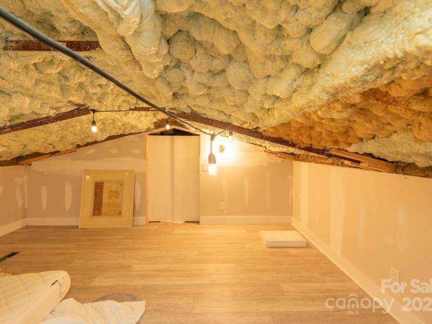 1390 Ransey Woodring Road, Todd, NC 28684.  MLS# CAR4318494, YatesRealty ID 290. 