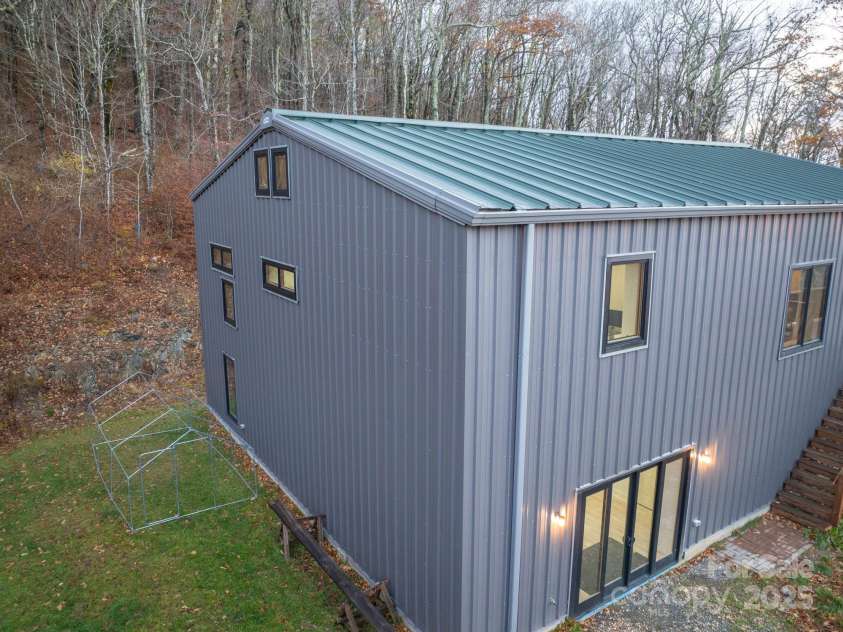 1390 Ransey Woodring Road, Todd, NC 28684.  MLS# CAR4318494, YatesRealty ID 290. 