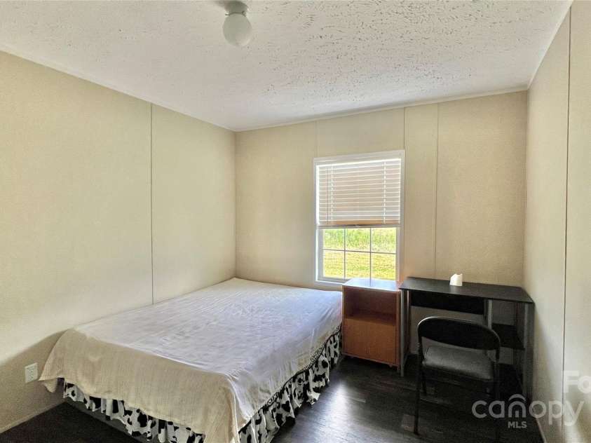 1824 Germantown Place, Dillon, SC 29536.  MLS# CAR4203328, YatesRealty ID 290. 