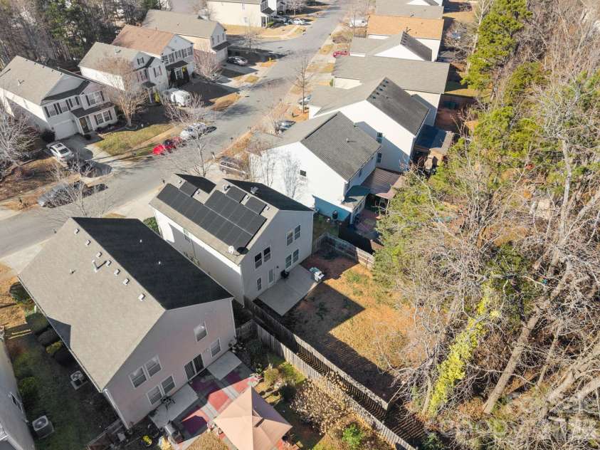 7540 Monarch Birch Lane, Charlotte, NC 28215.  MLS# CAR4335353, YatesRealty ID 2900. 