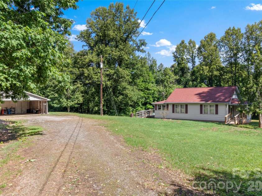 271 Little Ridge Road, Moravian Falls, NC 28654.  MLS# CAR4388267, YatesRealty ID 29003. 