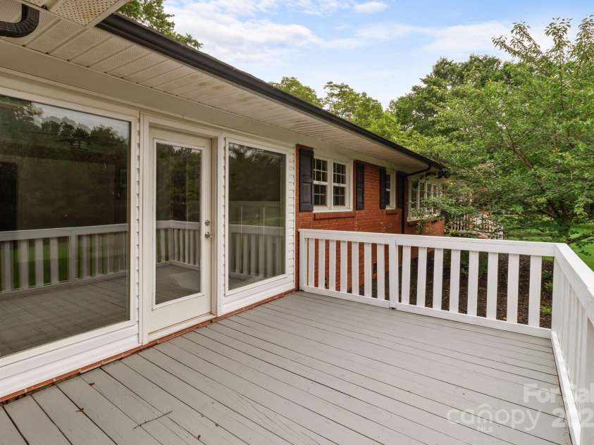 10637 Highway 52 Highway, Rockwell, NC 28138.  MLS# CAR4269341, YatesRealty ID 29005. 